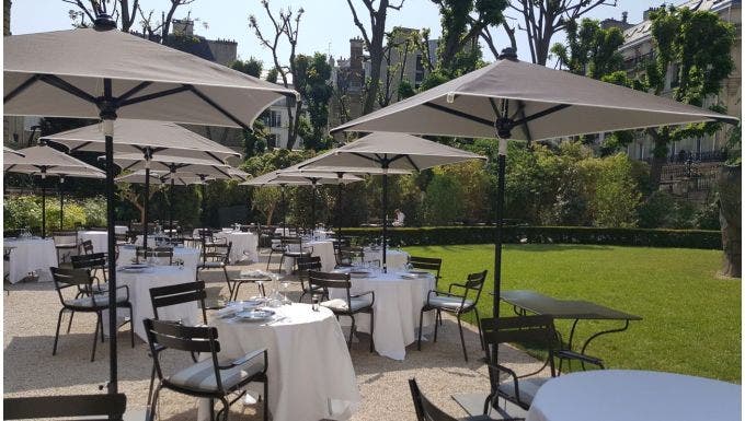 ﻿Apicius - Groupe Paris Society, Paris